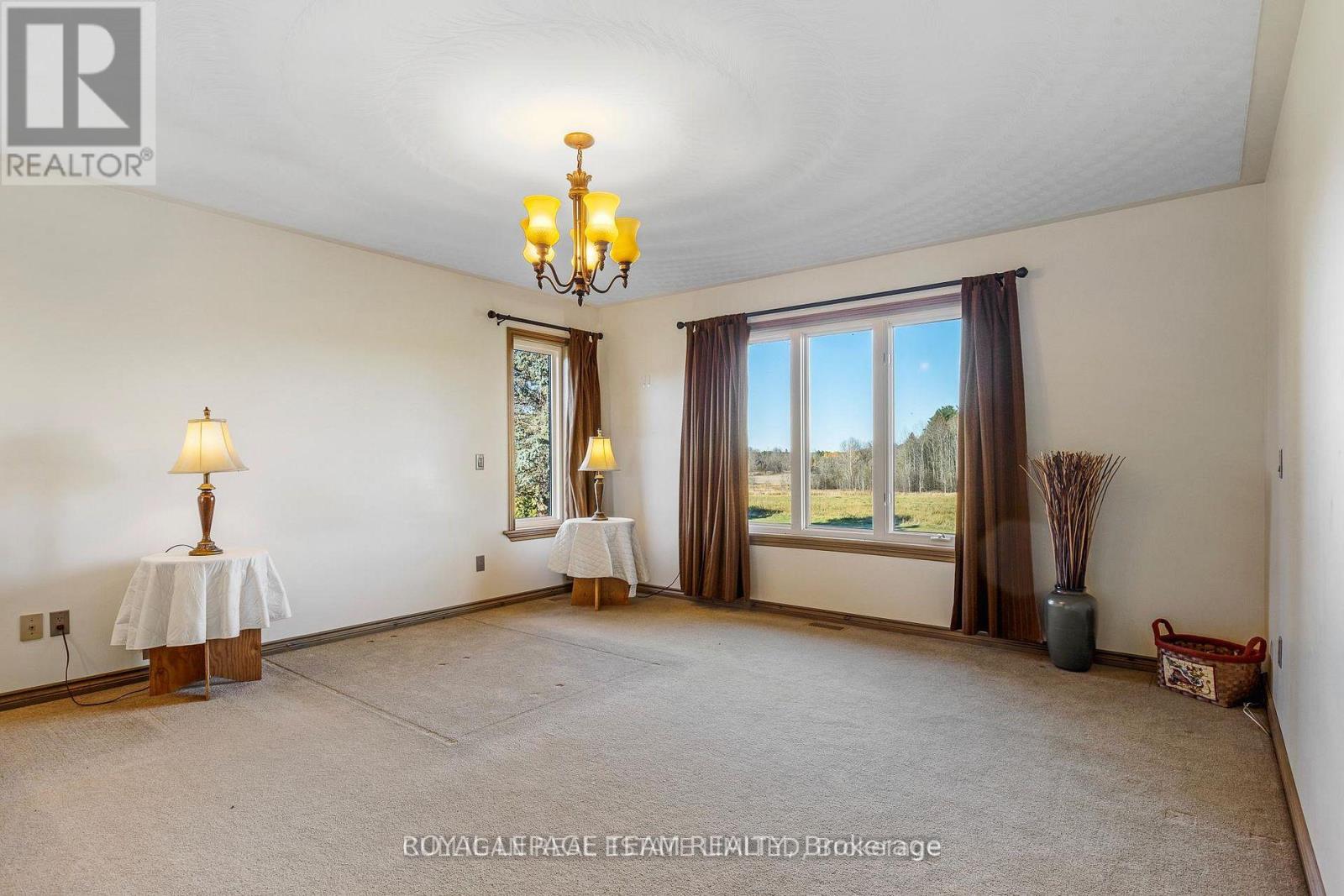 2315 Styles Side Road Property Photo 18