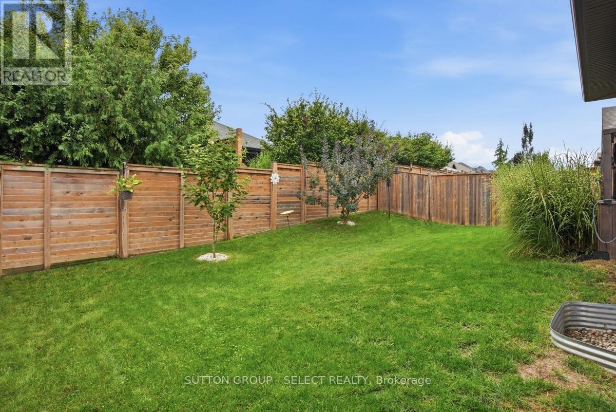 38 - 159 Collins Way Property Photo 38