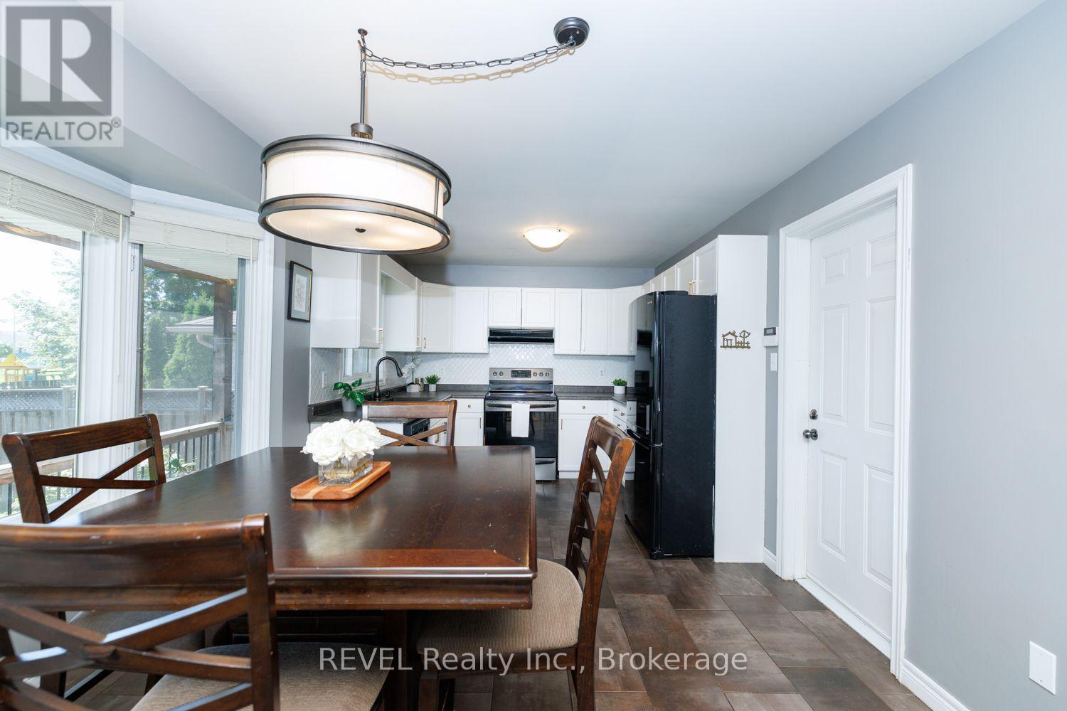2779 Baker Road Property Photo 11