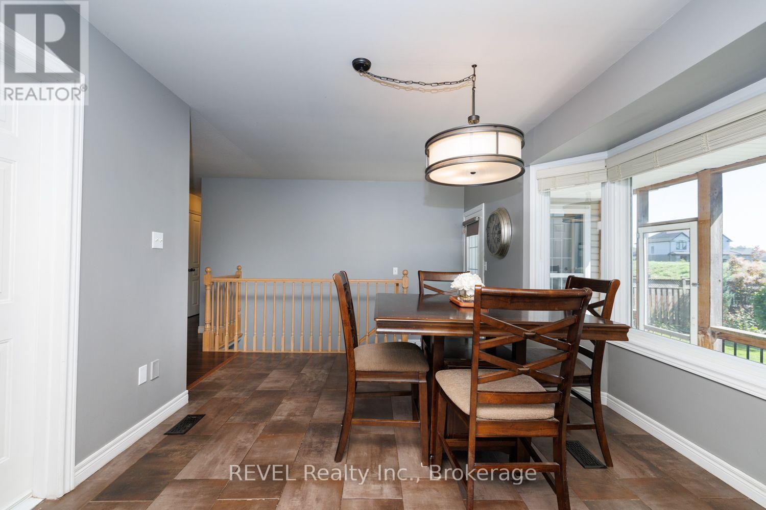2779 Baker Road Property Photo 15