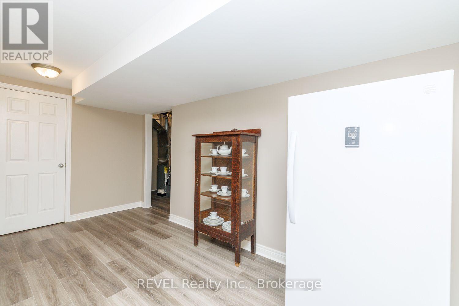 2779 Baker Road Property Photo 37