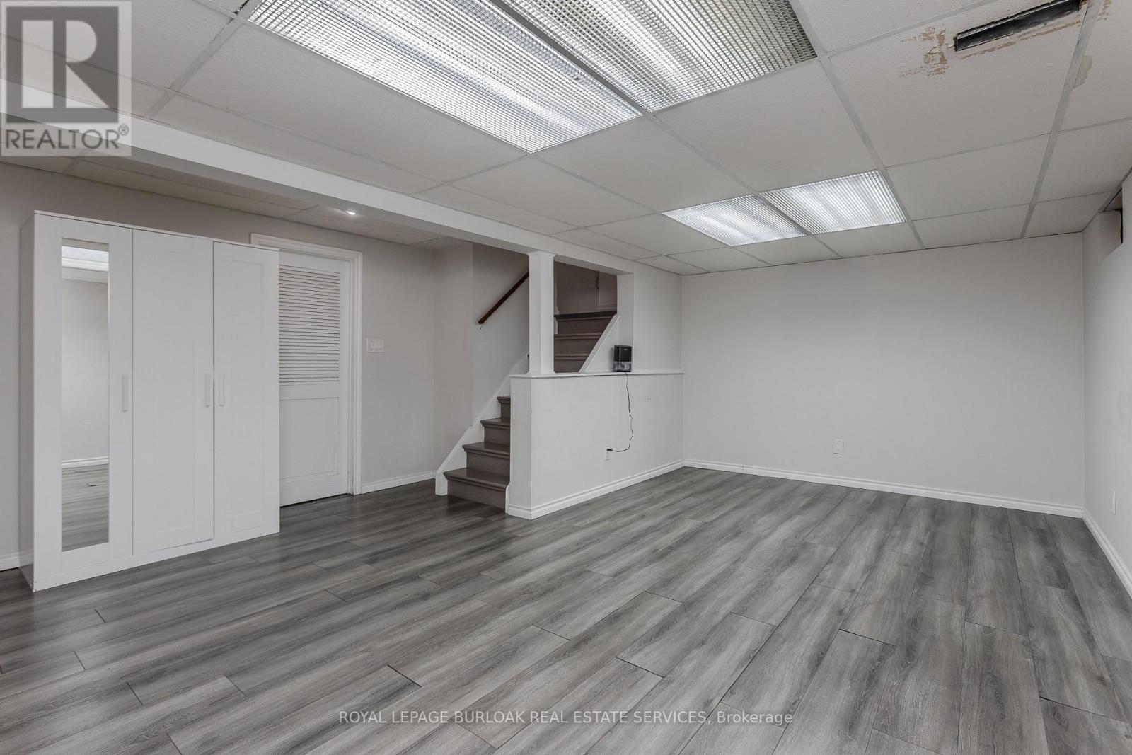 14 Ellington Avenue Property Photo 24