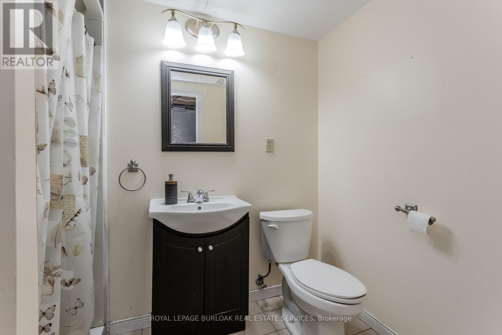 14 Ellington Avenue Property Photo 25