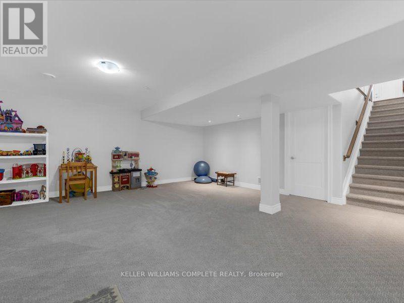21 - 17 Ridgeview Crescent Property Photo 30