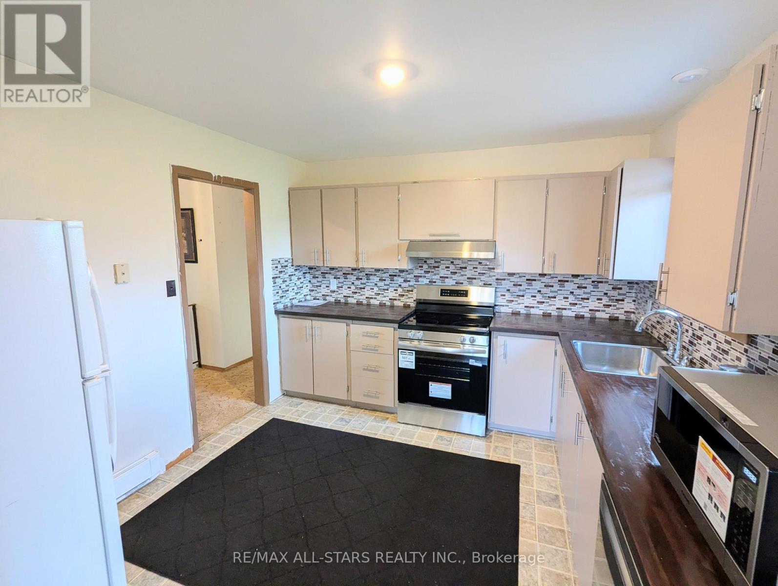 23 Valley Road Property Photo 15