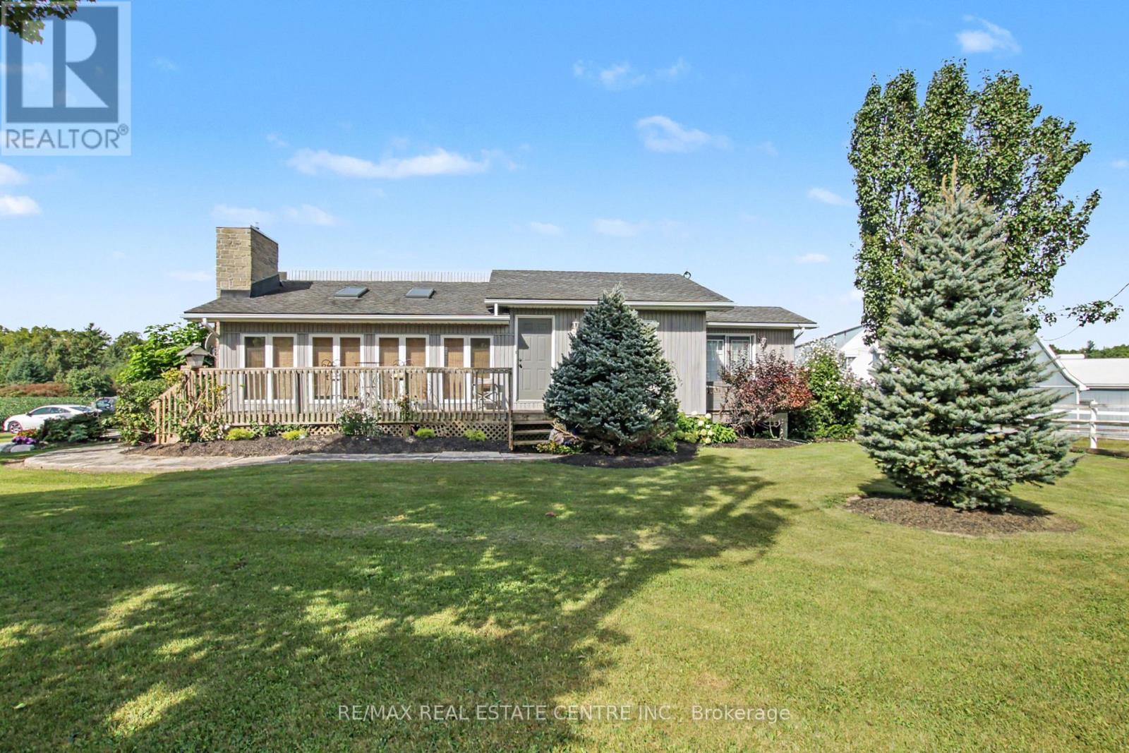 5030 Blackheath Road Property Photo