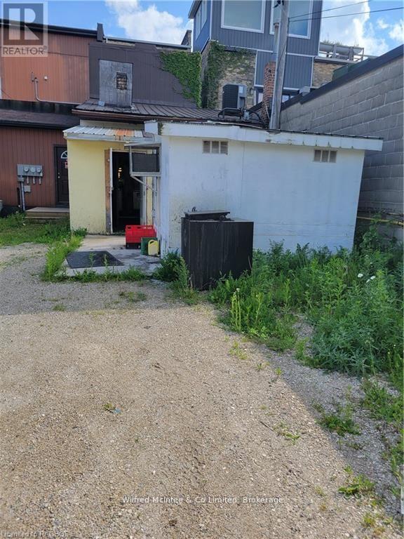 210 Durham Street E Property Photo 6