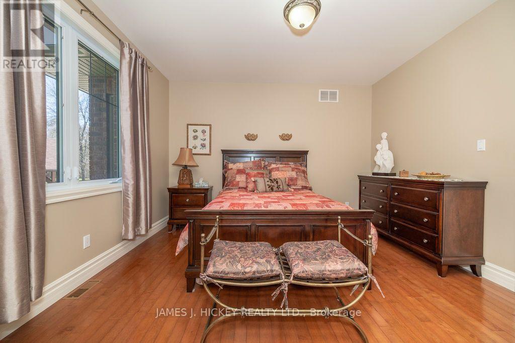 182 River Drive Property Photo 27