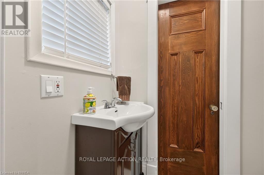 29 Lorne Crescent Property Photo 19