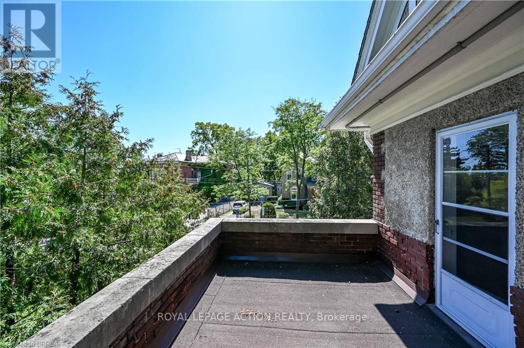 29 Lorne Crescent Property Photo 32