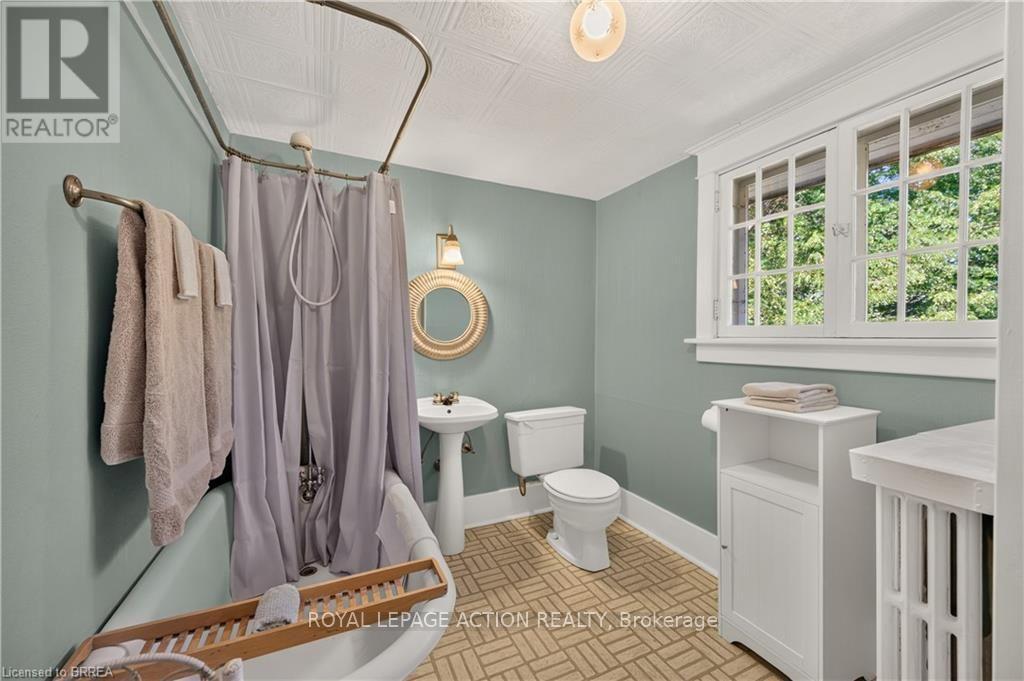 29 Lorne Crescent Property Photo 38