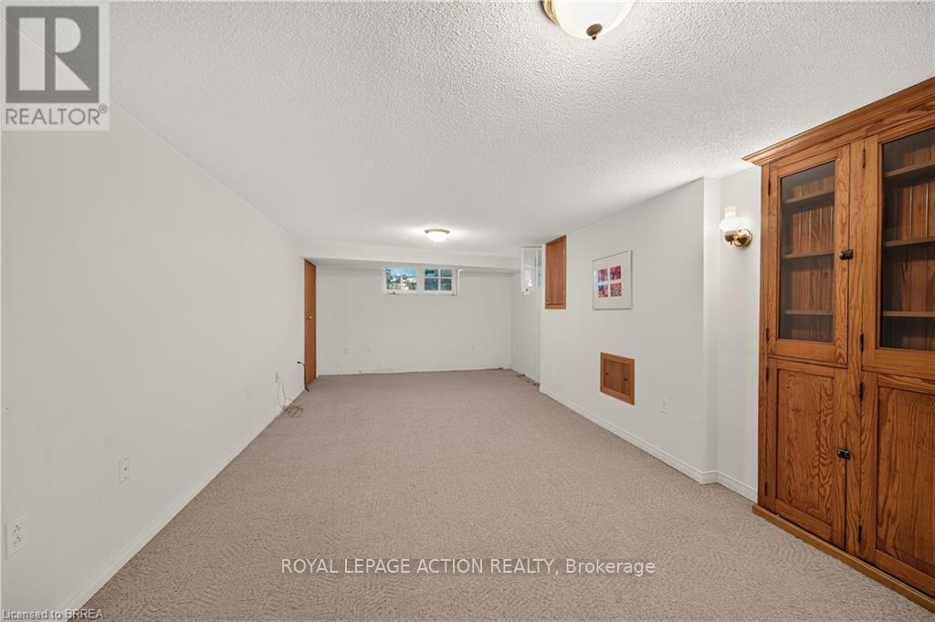 29 Lorne Crescent Property Photo 40