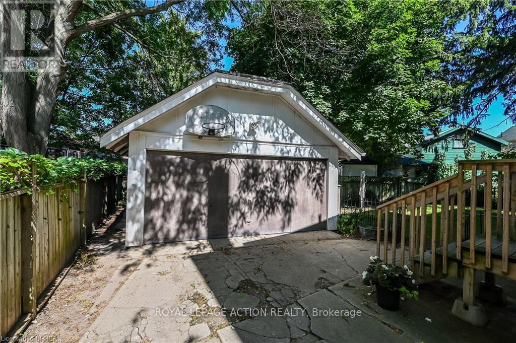 29 Lorne Crescent Property Photo 43