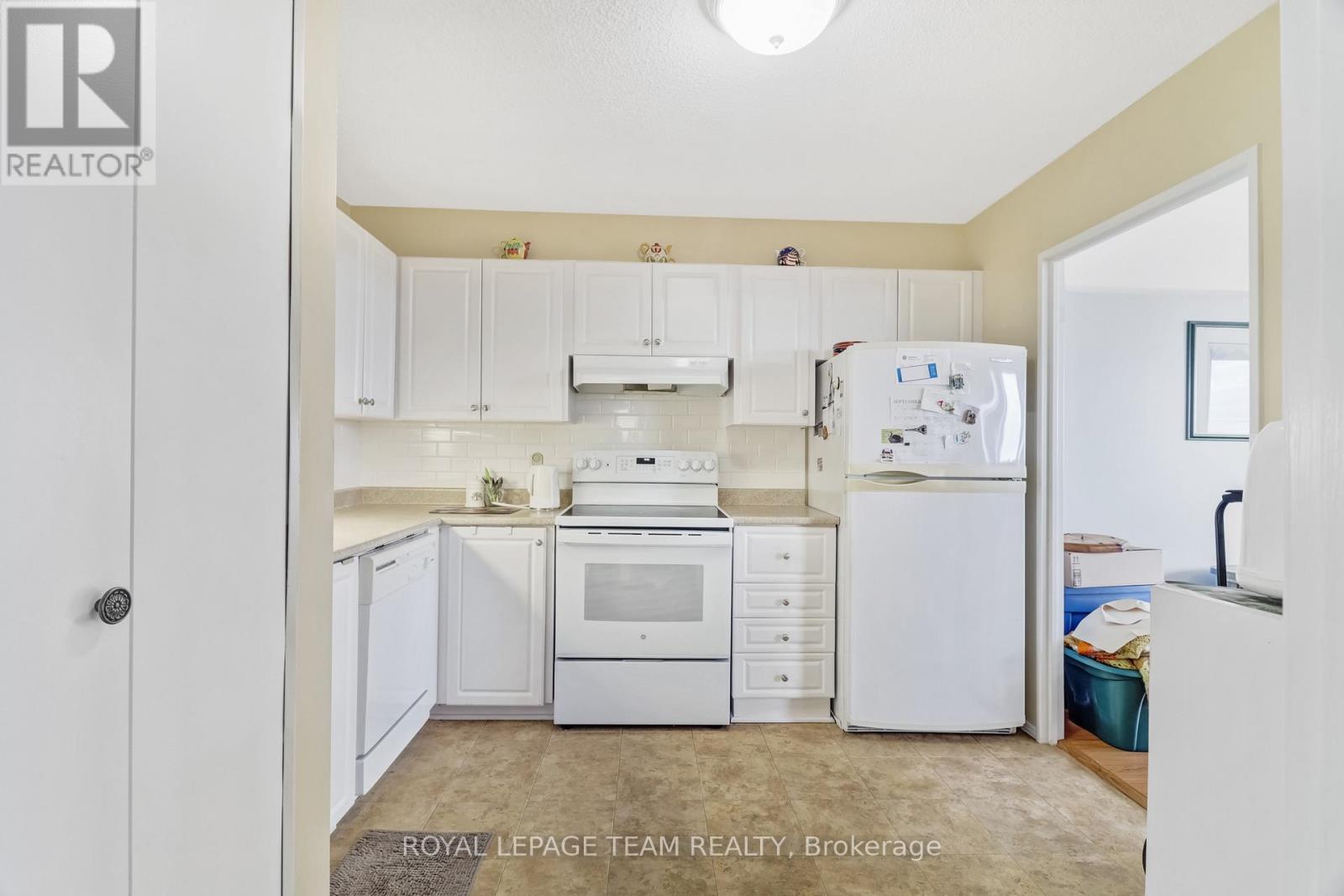 1008 - 1285 Cahill Drive Property Photo 6