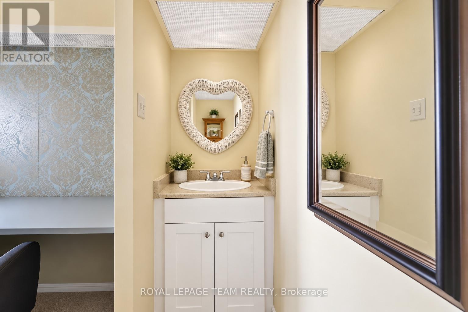 1008 - 1285 Cahill Drive Property Photo 23
