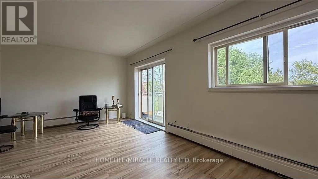 202 - 206 Indian Road Property Photo 5