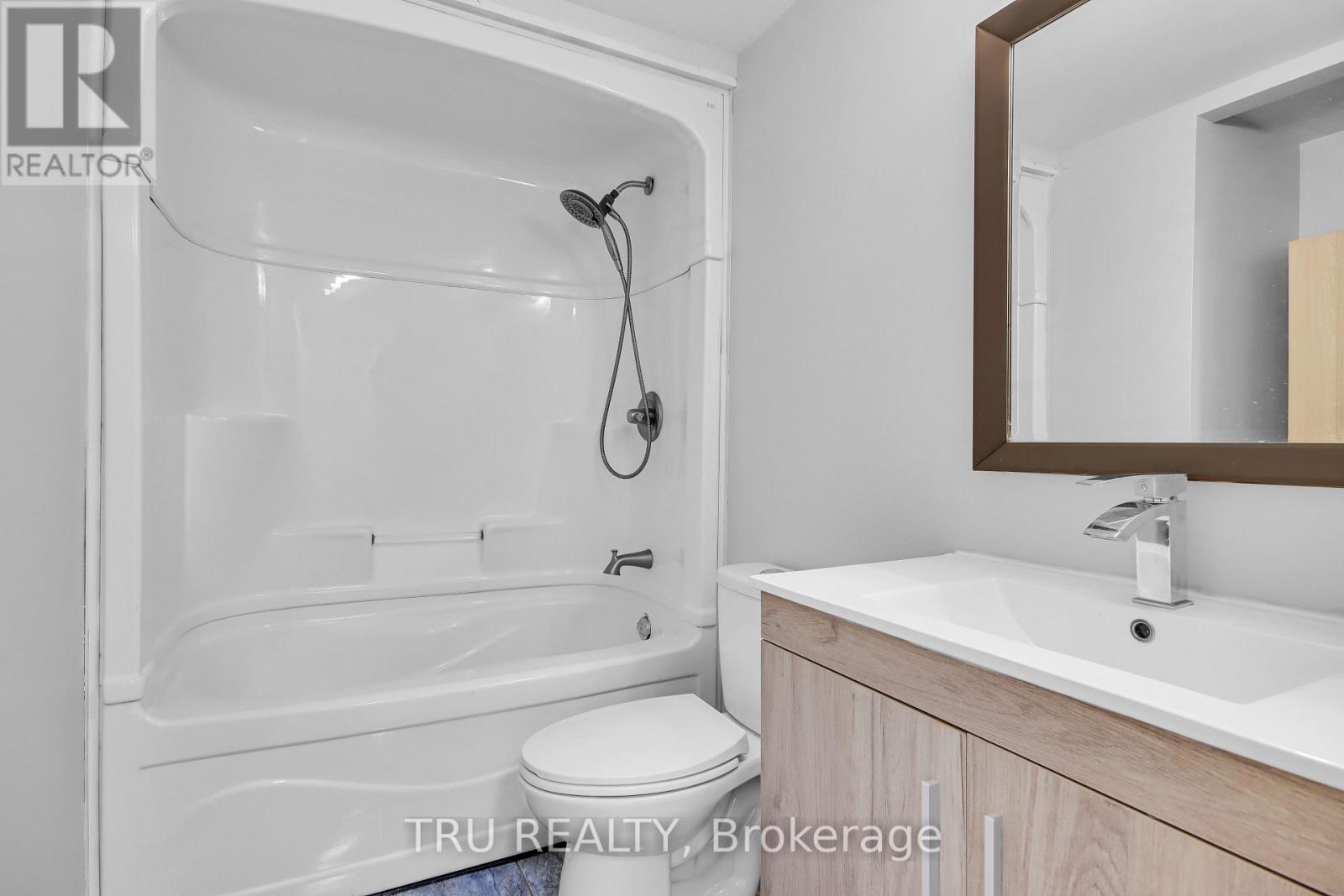 52 Greenboro Crescent Property Photo 23