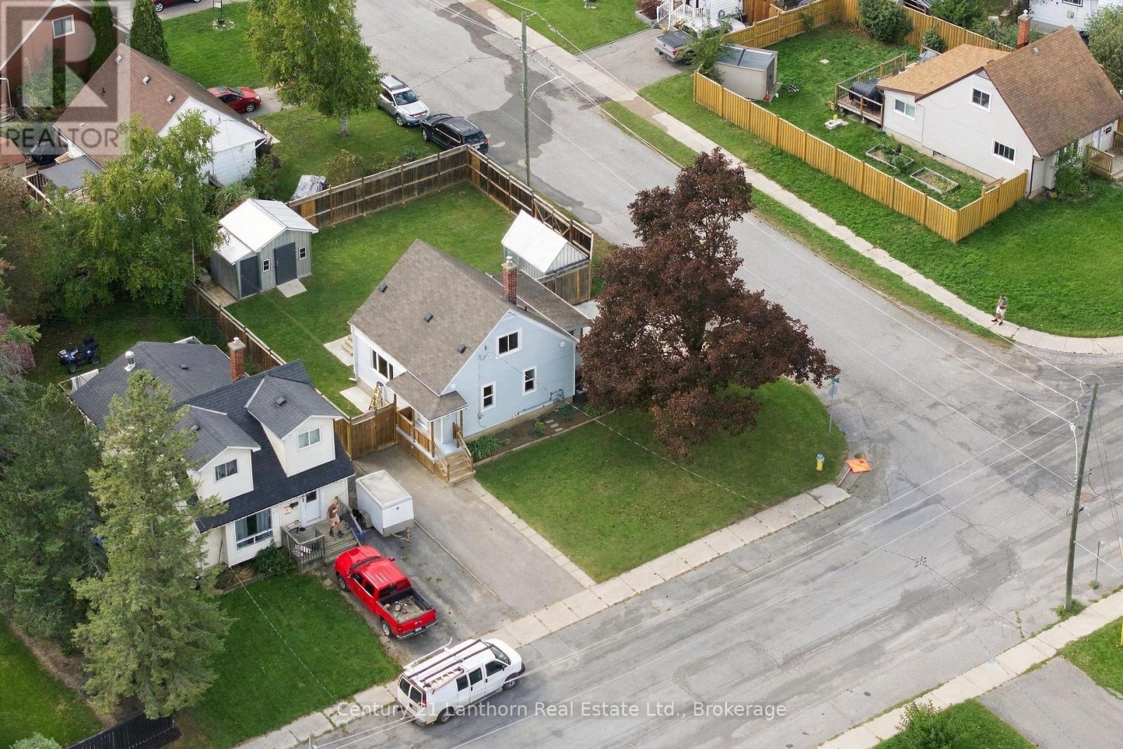 106 Humewood Drive Property Photo 1