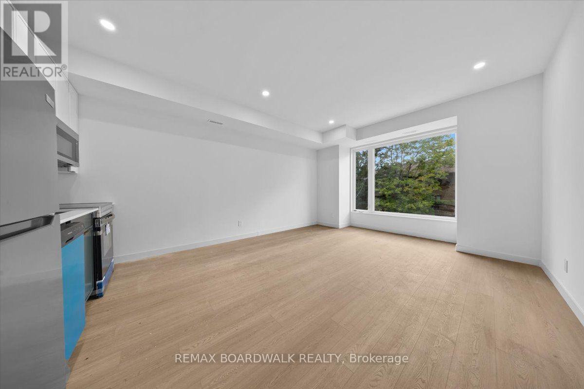 Unit 3 - 315 Savard Avenue Property Photo 3