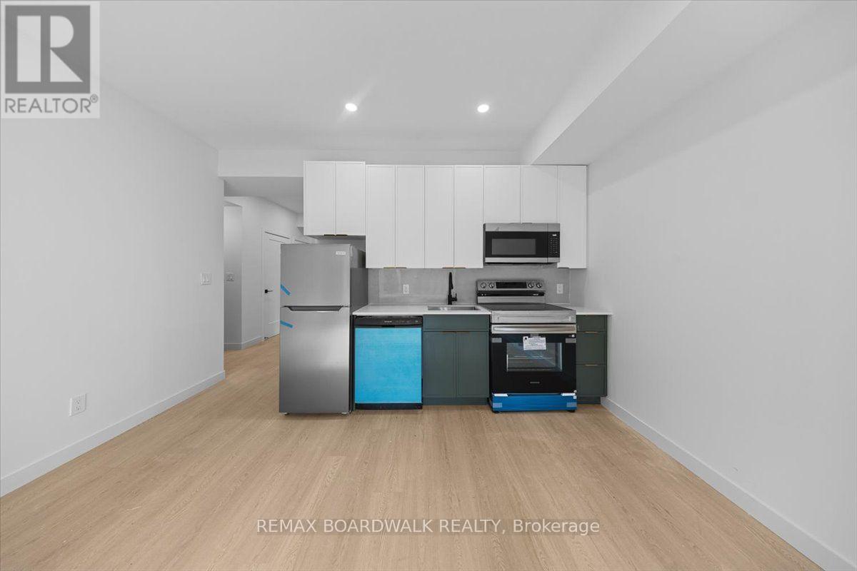 Unit 3 - 315 Savard Avenue Property Photo 5