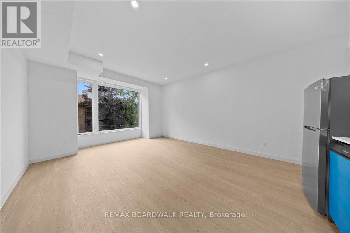 Unit 3 - 315 Savard Avenue Property Photo 7