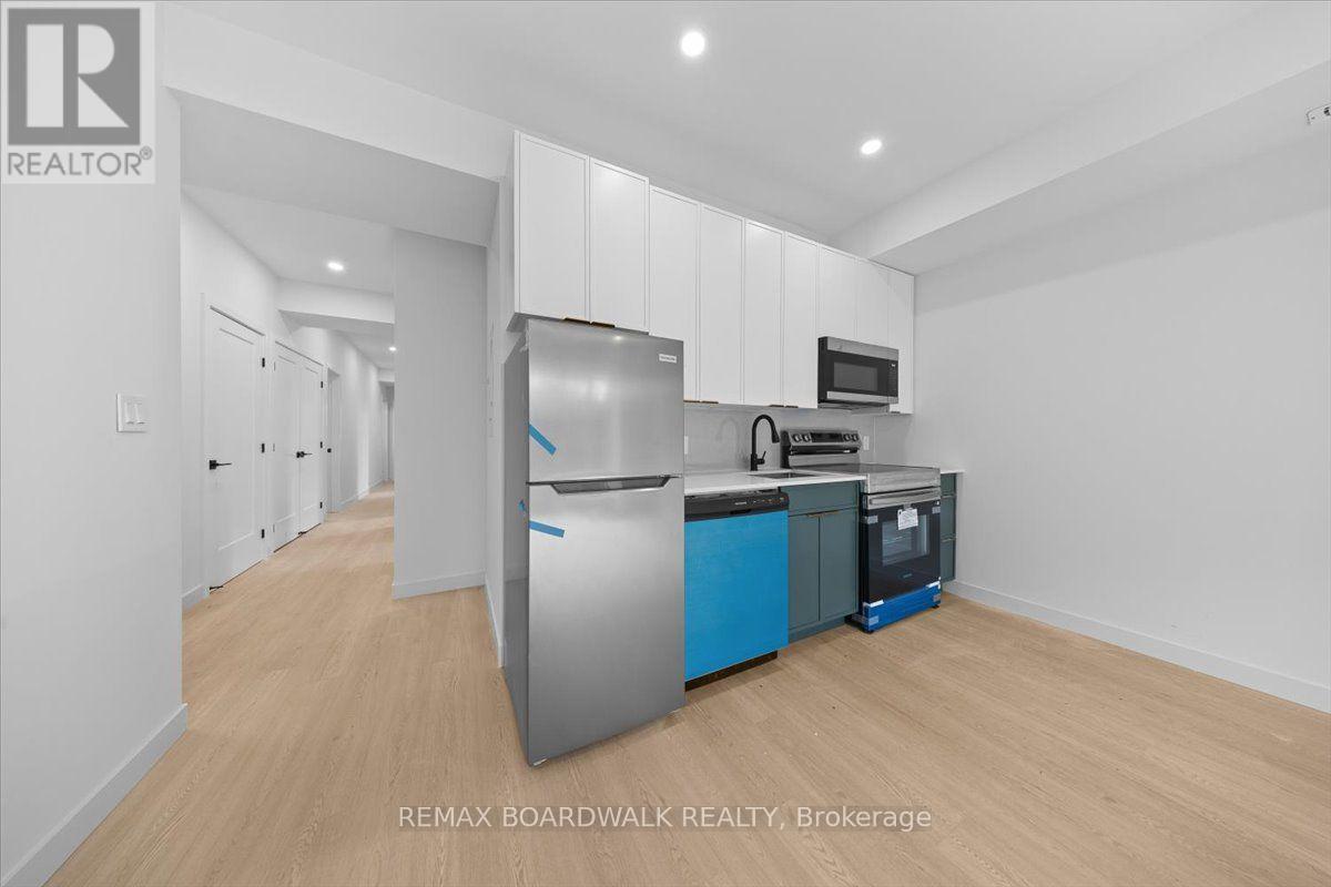 Unit 3 - 315 Savard Avenue Property Photo 9