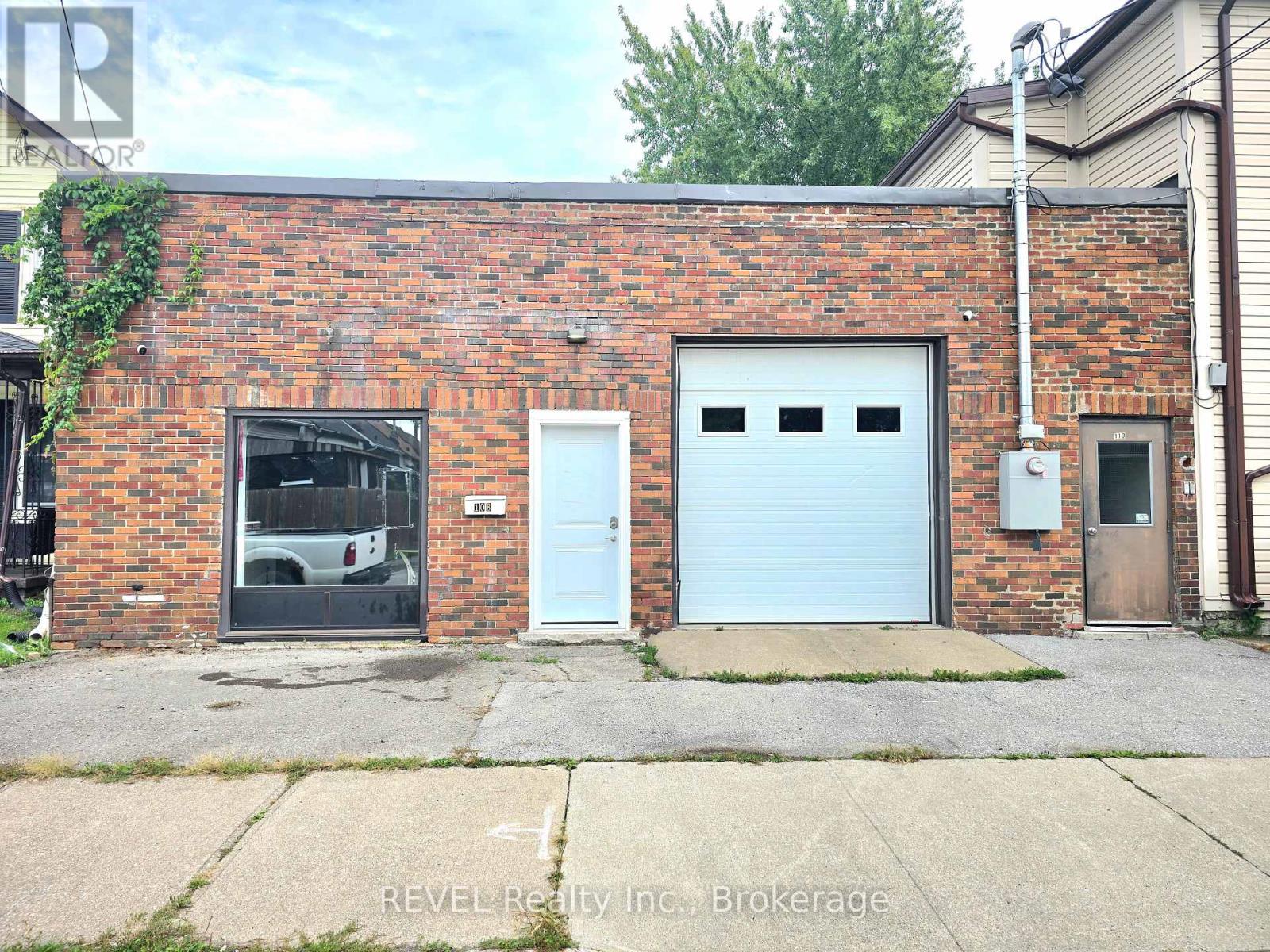 108 DUNCAN STREET