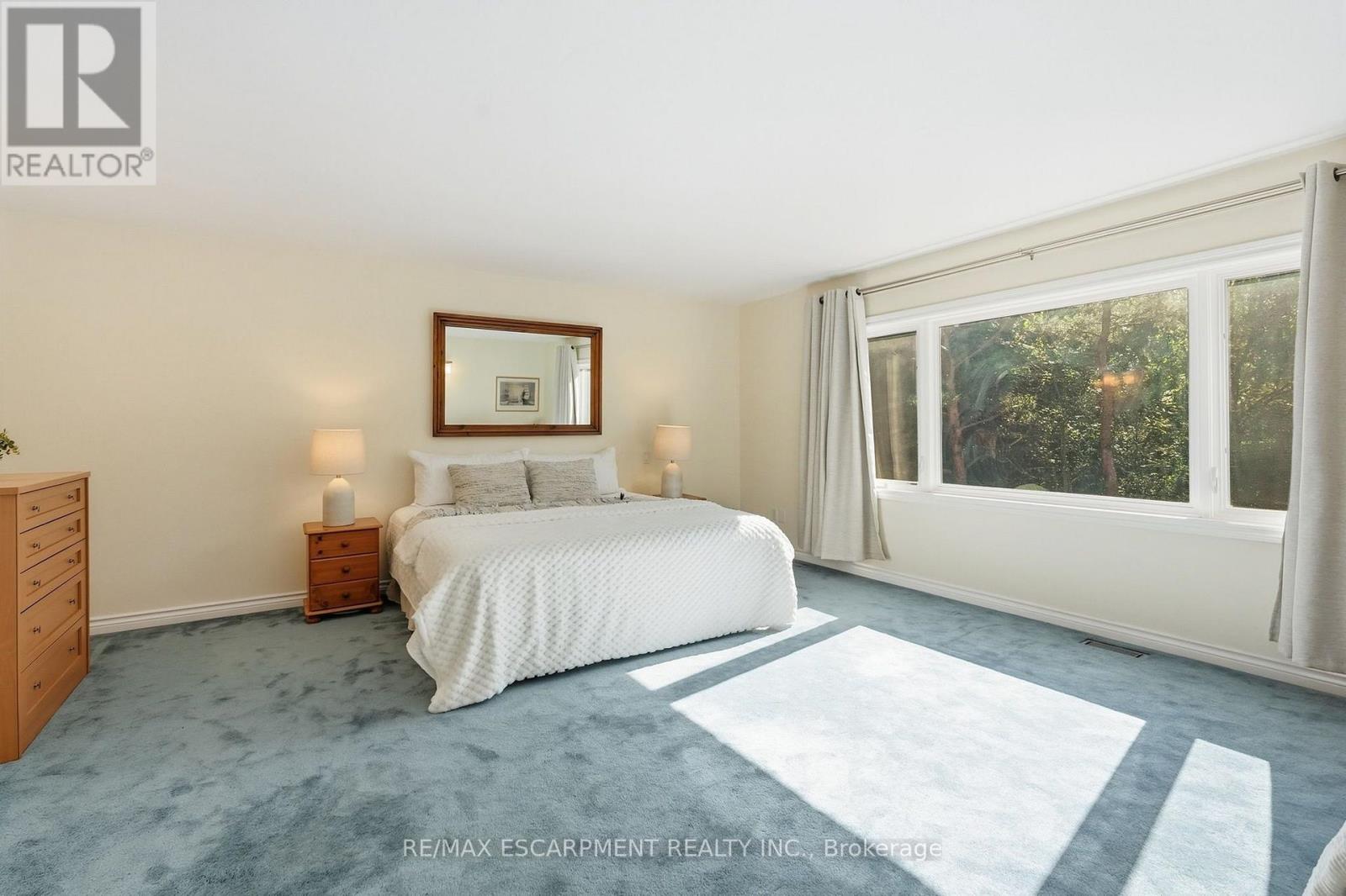 77 Flanders Drive Property Photo 16