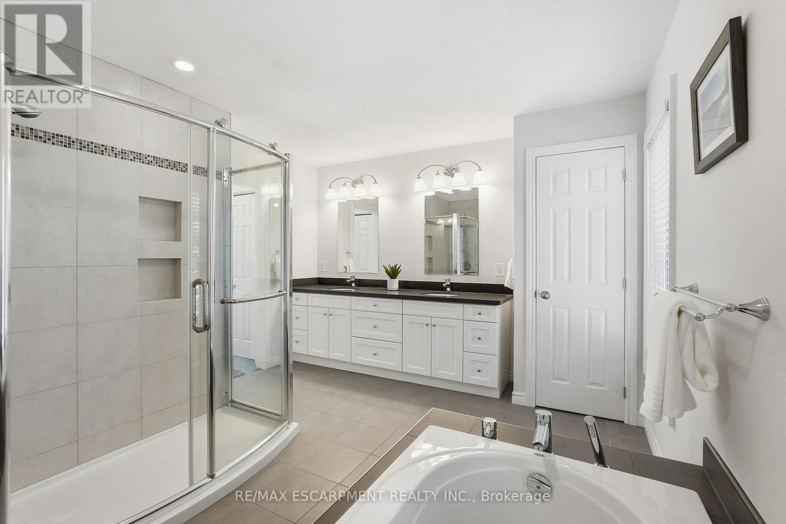 77 Flanders Drive Property Photo 19