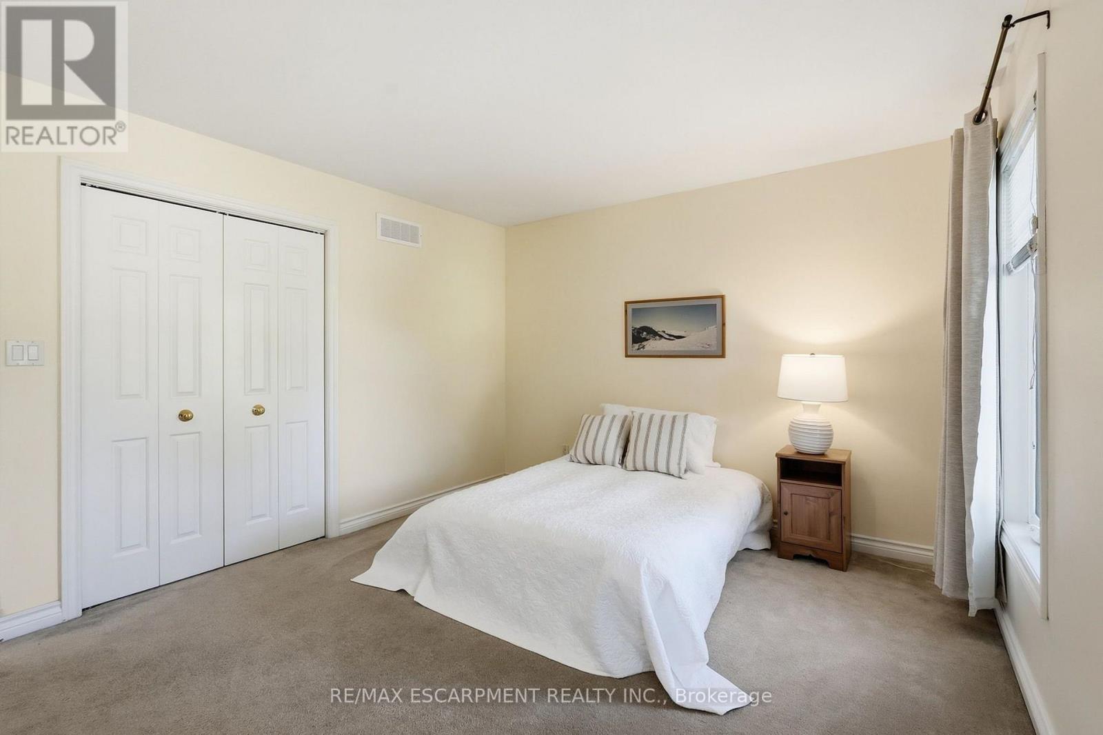 77 Flanders Drive Property Photo 25