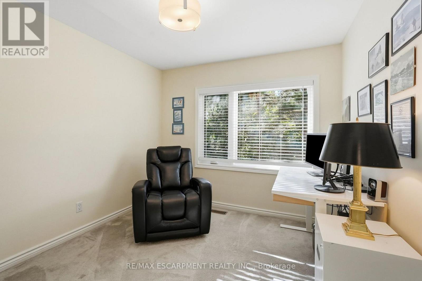 77 Flanders Drive Property Photo 27