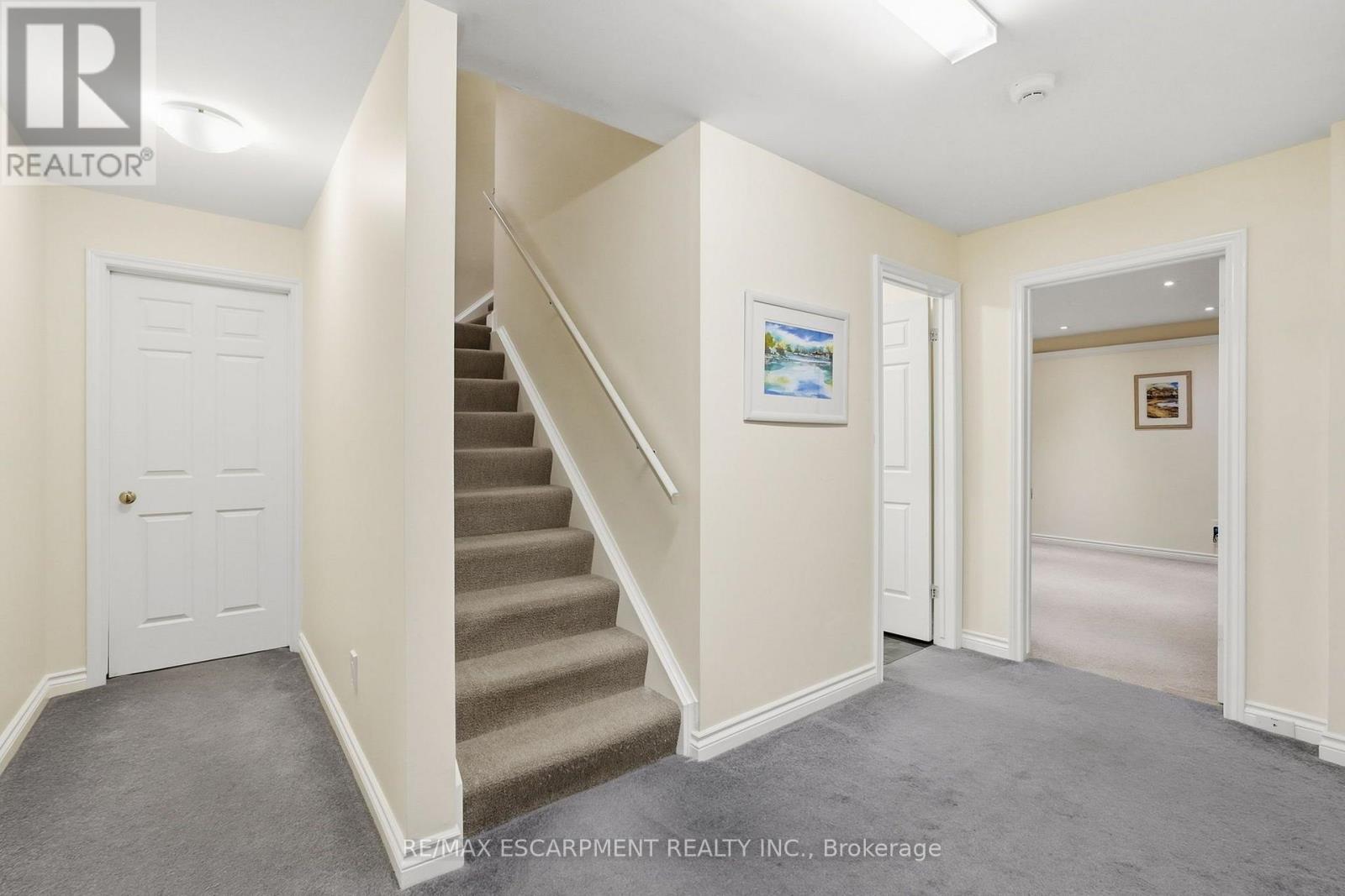 77 Flanders Drive Property Photo 28