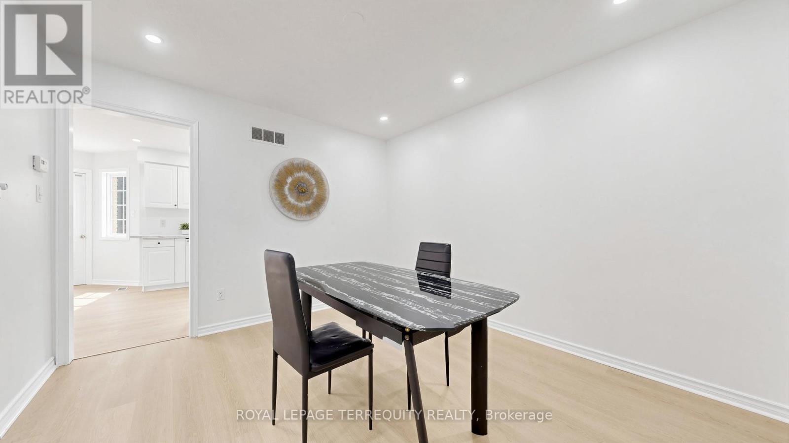 2 - 700 Champlain Boulevard Property Photo 6