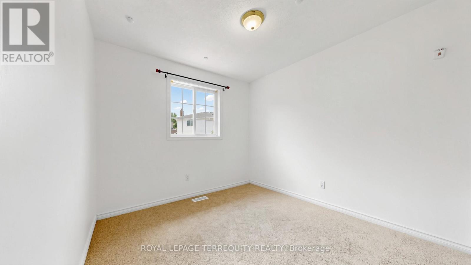 2 - 700 Champlain Boulevard Property Photo 30