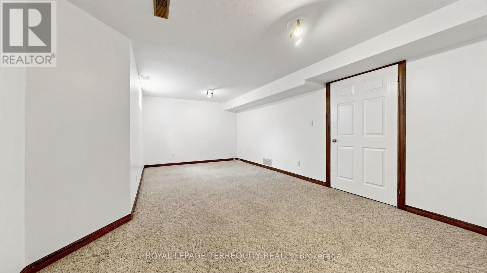 2 - 700 Champlain Boulevard Property Photo 38