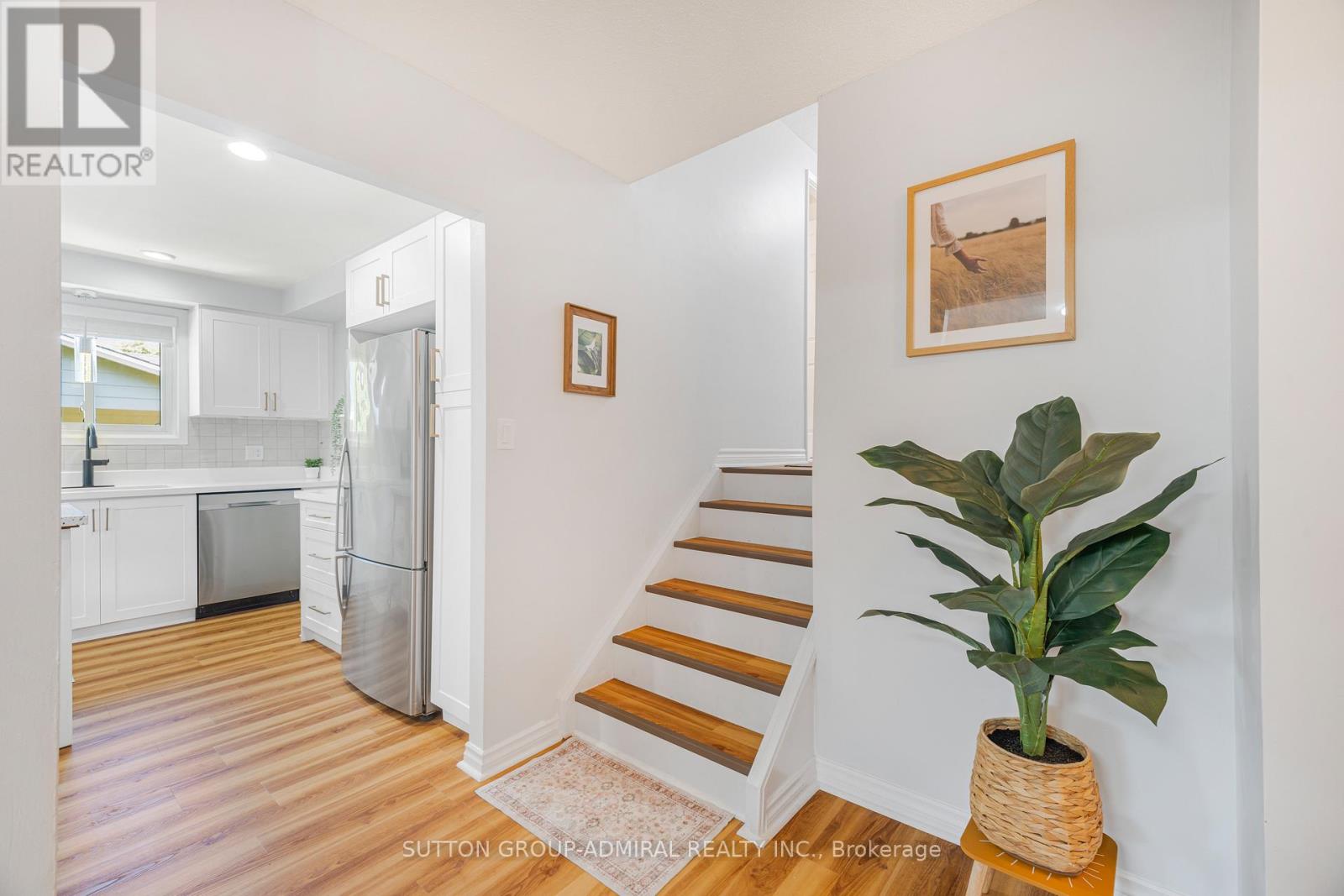 7056 Harriman Street Property Photo 5