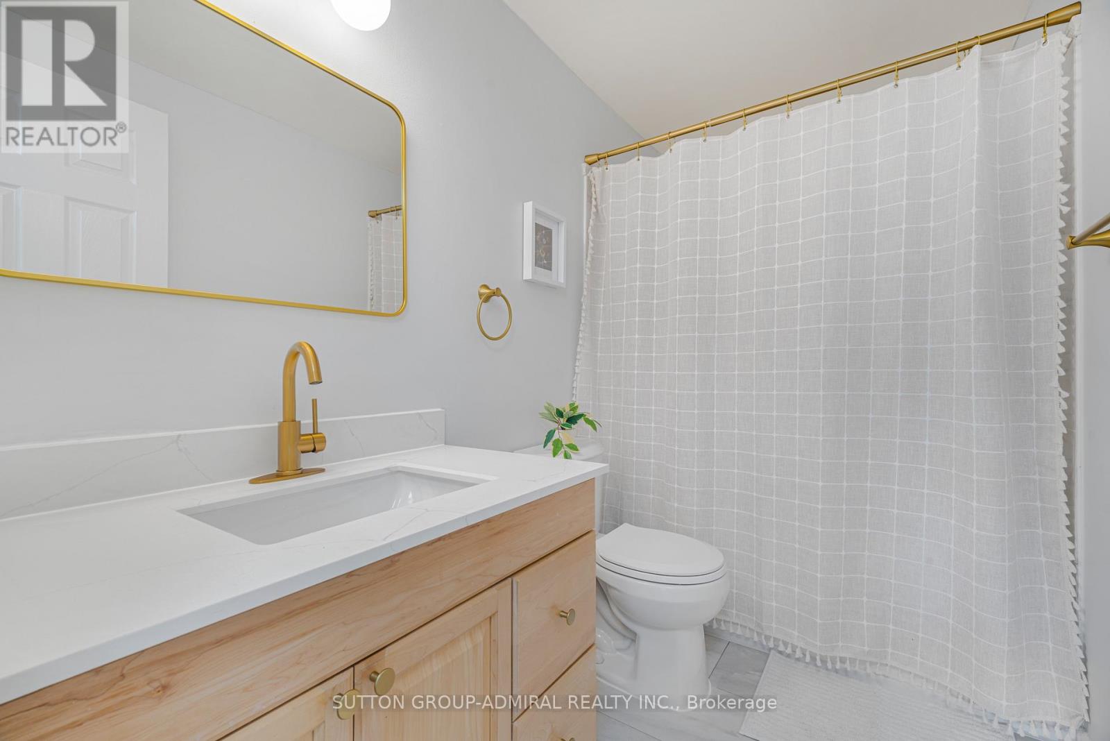 7056 Harriman Street Property Photo 16