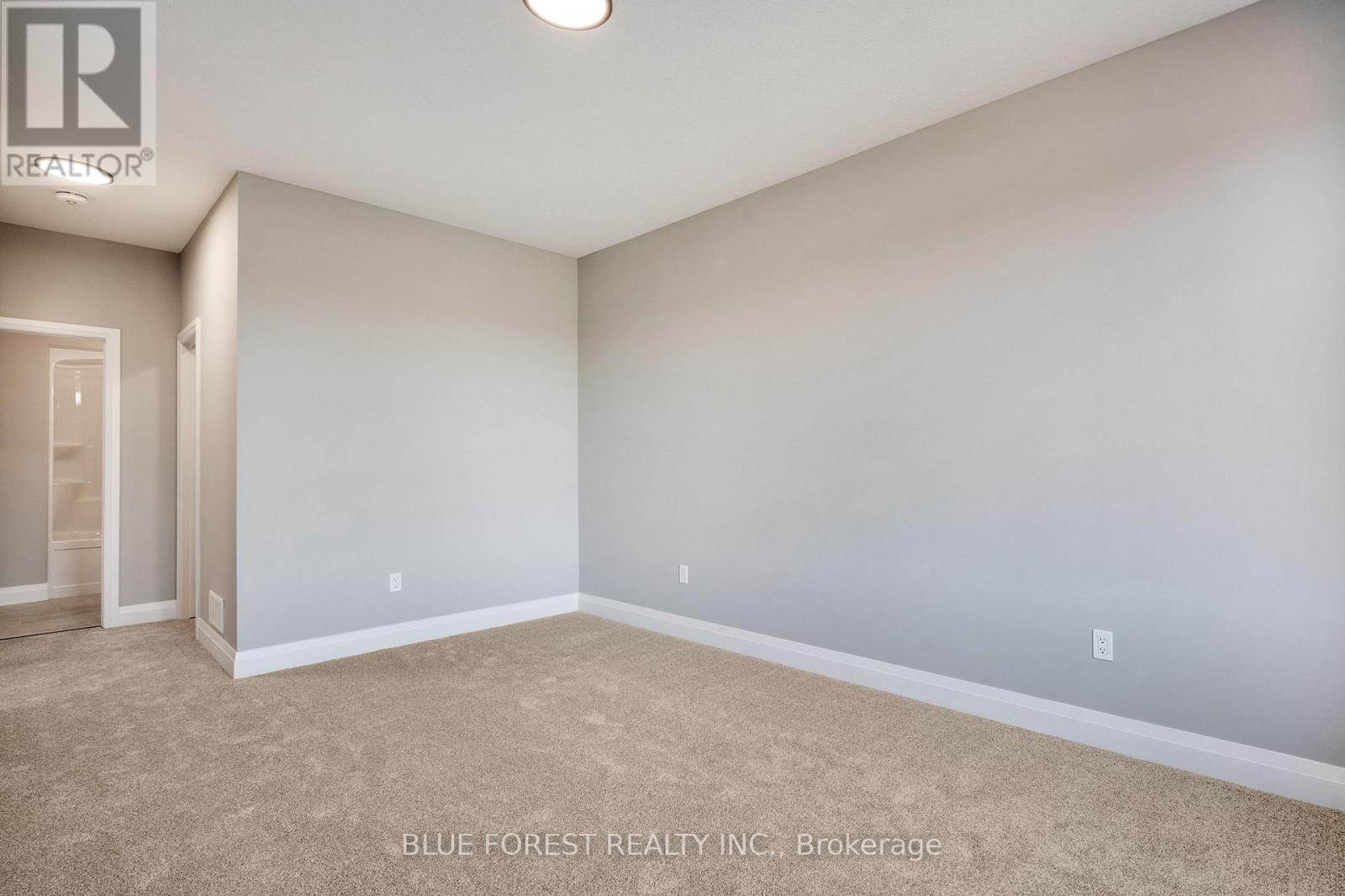 142 Shirley Street Property Photo 21