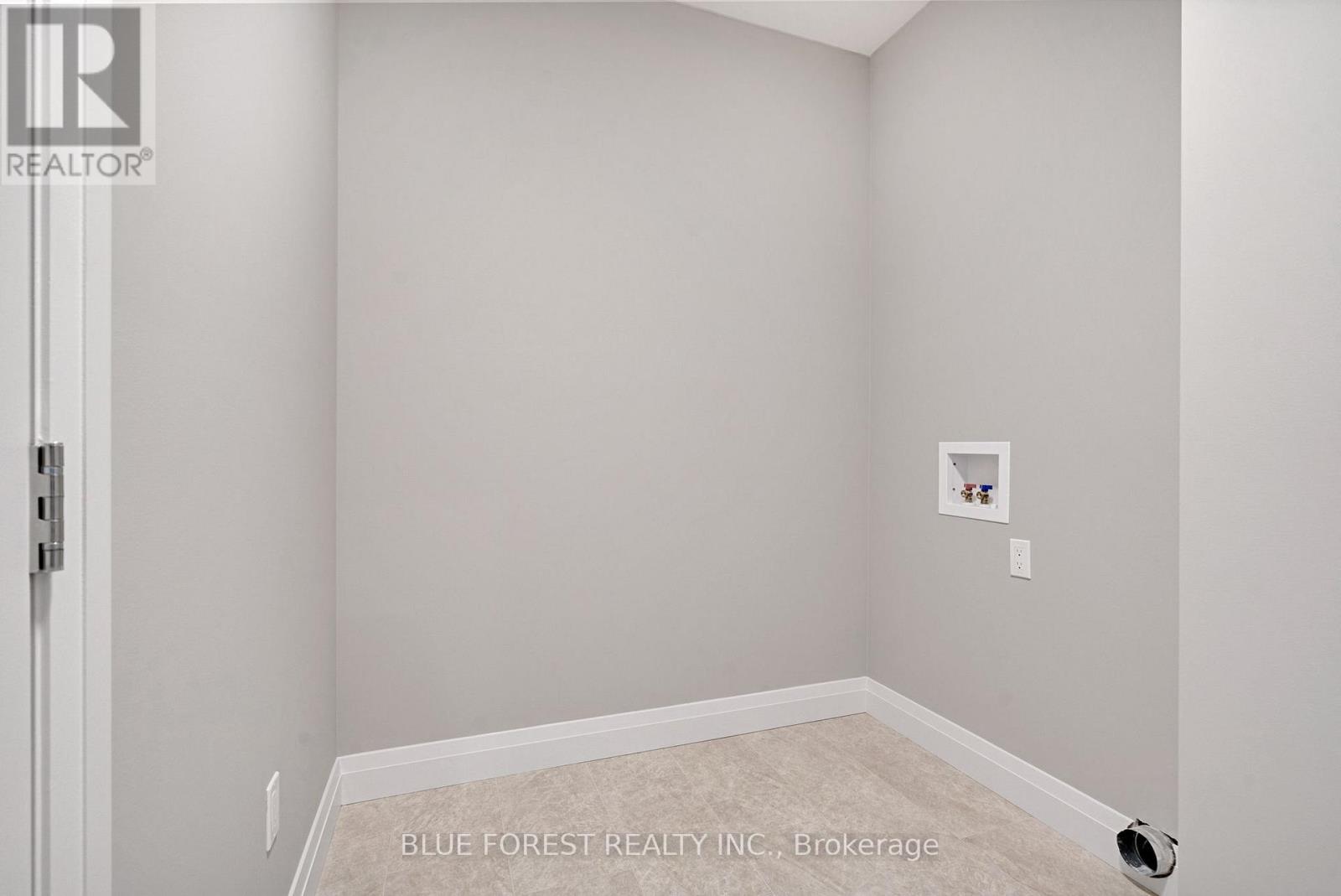 142 Shirley Street Property Photo 25