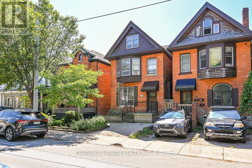 147 Herkimer Street Property Photo 2