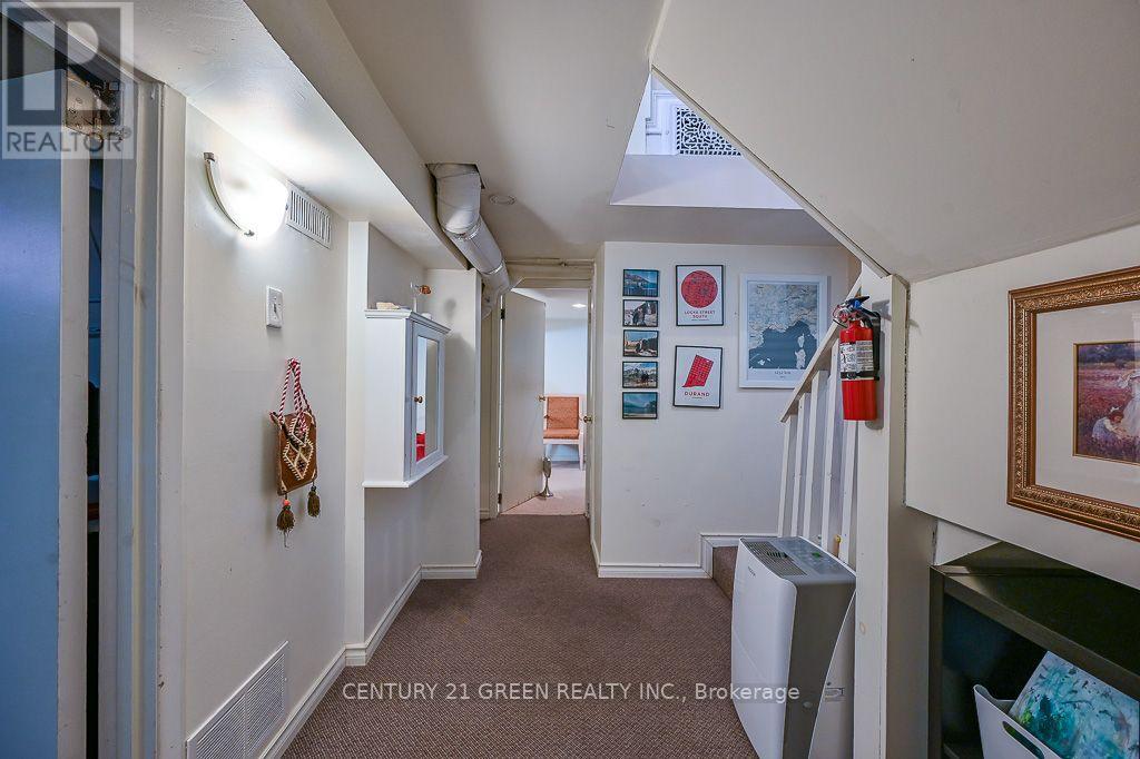 147 Herkimer Street Property Photo 14