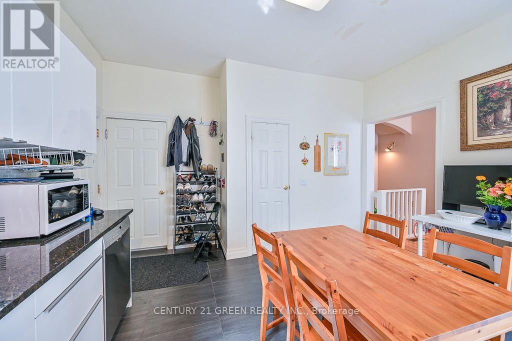 147 Herkimer Street Property Photo 16