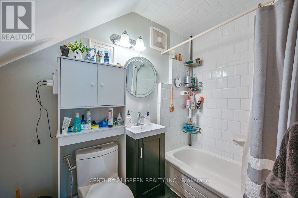 147 Herkimer Street Property Photo 18