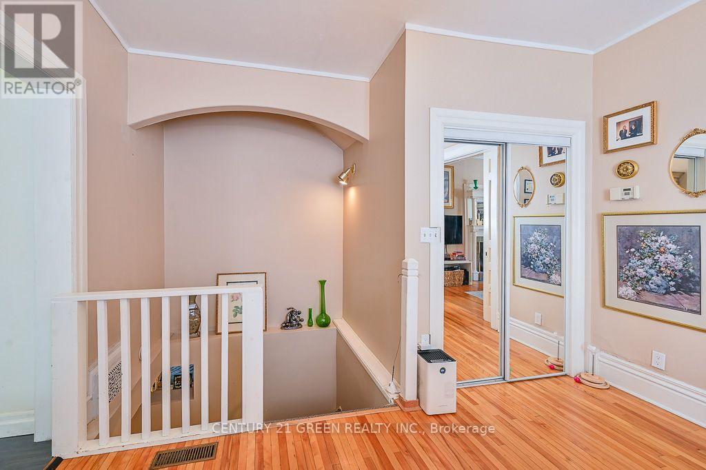 147 Herkimer Street Property Photo 21