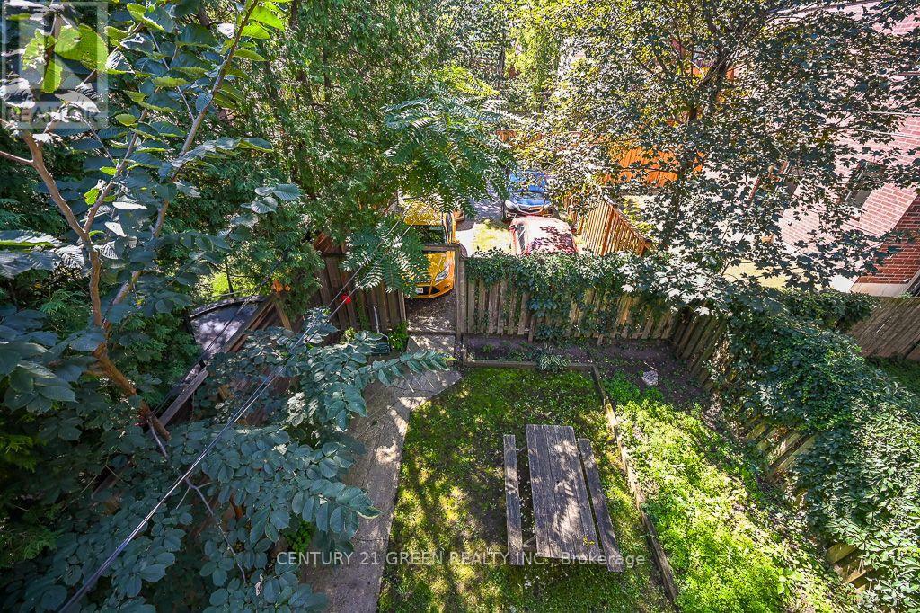147 Herkimer Street Property Photo 43