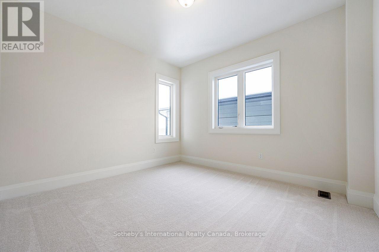 113 Clement Lane Property Photo 32