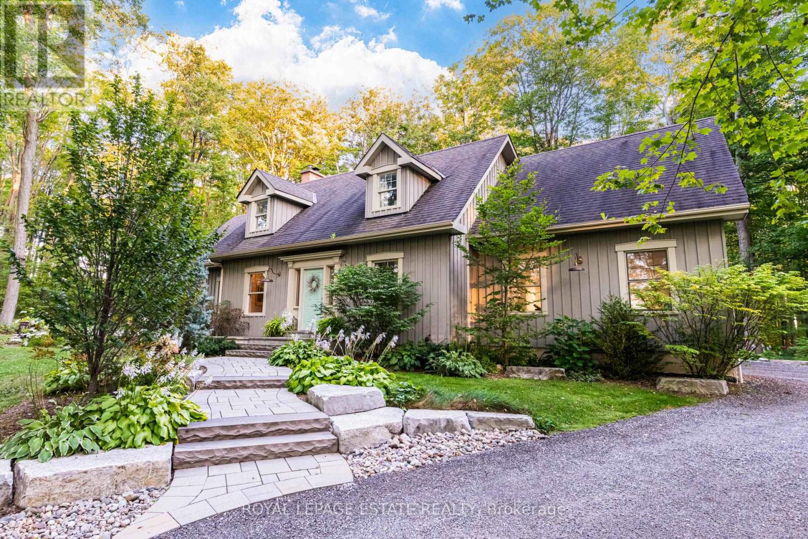 392 Telecom Road Property Photo 1