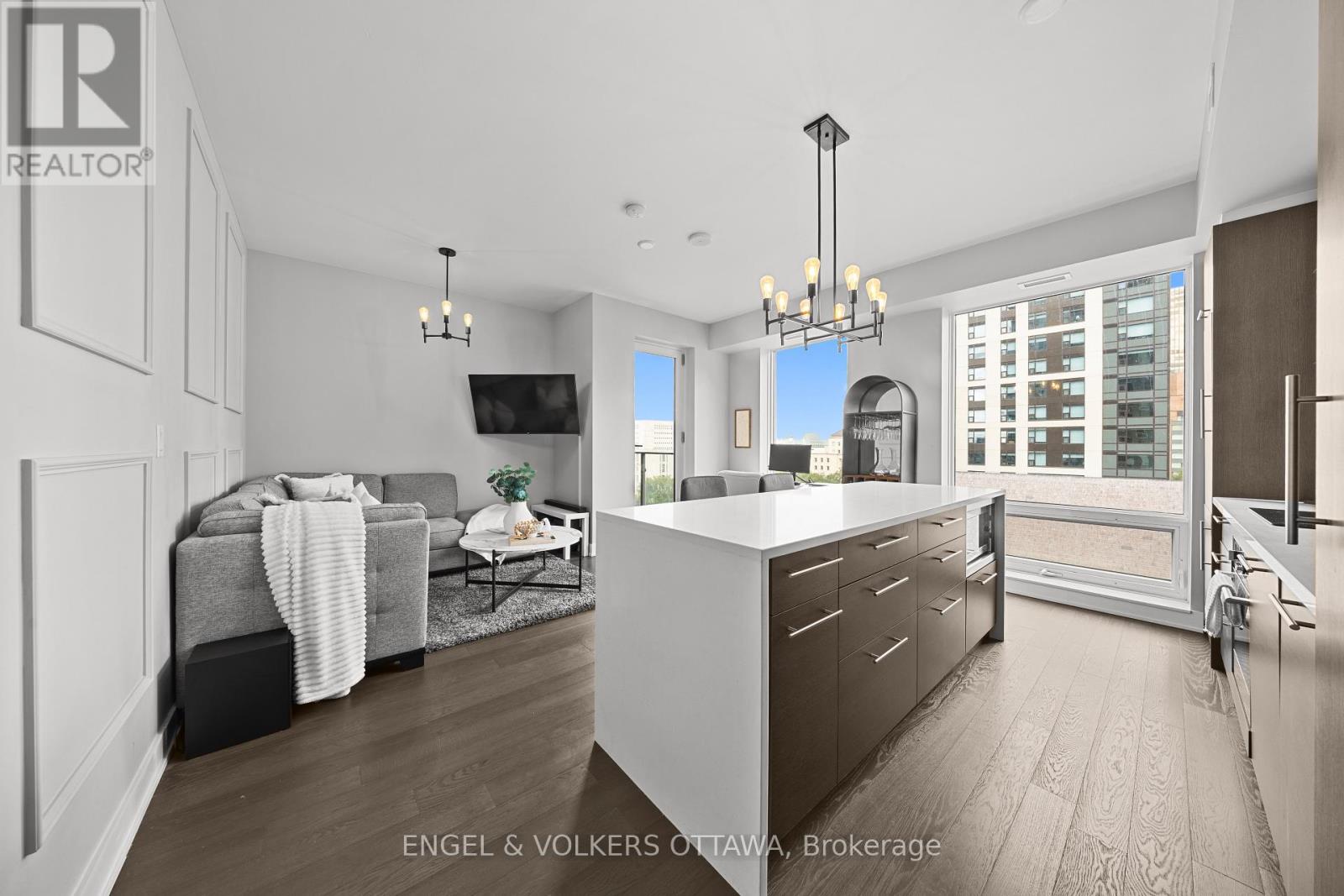 701 - 428 Sparks Street Property Photo 7