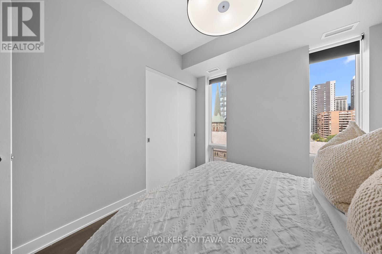701 - 428 Sparks Street Property Photo 23