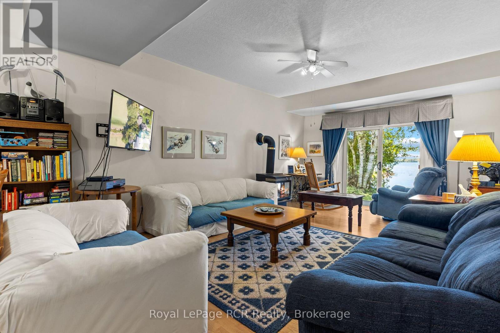 50 Hansen Drive S Property Photo 15